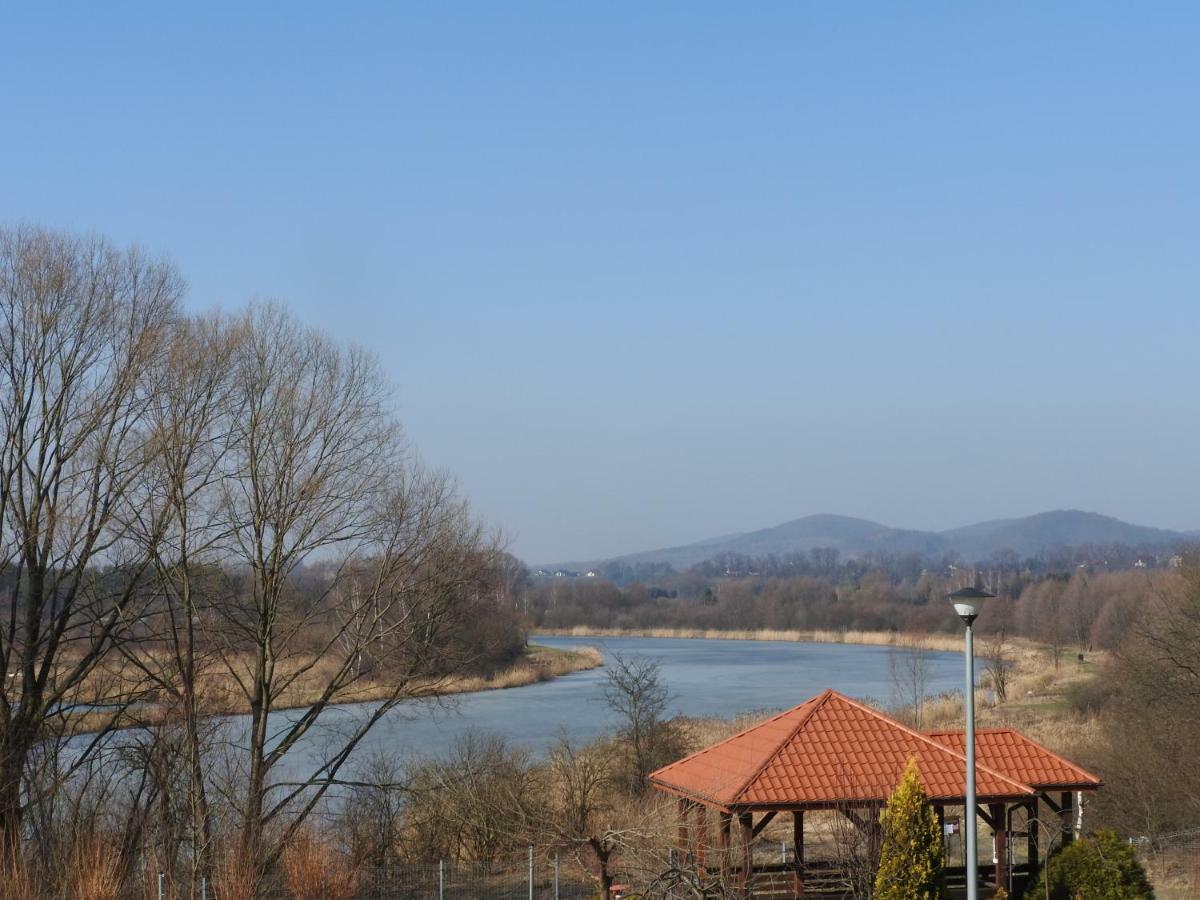 Apartament Nad Stawami Lägenhet Sanok Exteriör bild